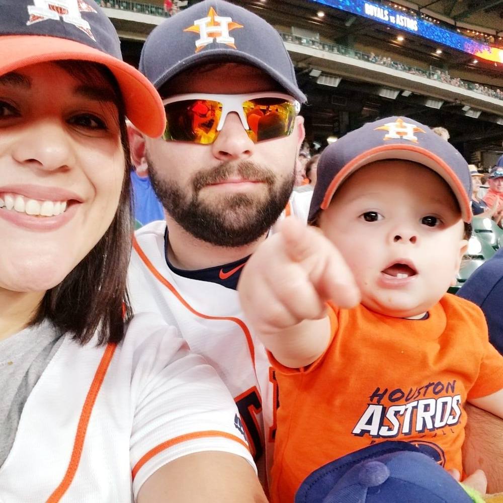 Meet your Posher, Leslie